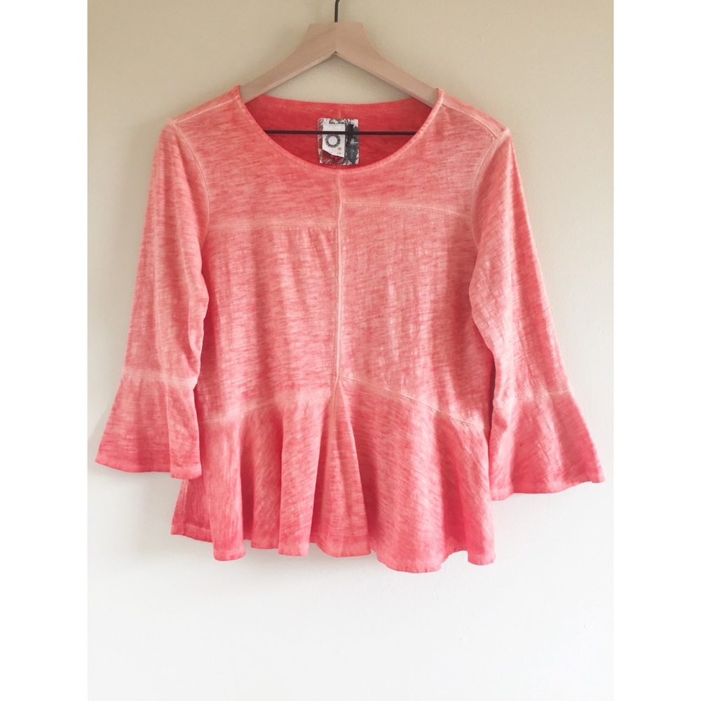 Anthropologie Akemi + Kin Seamed Peplum Tee XS - Picture 2 of 6